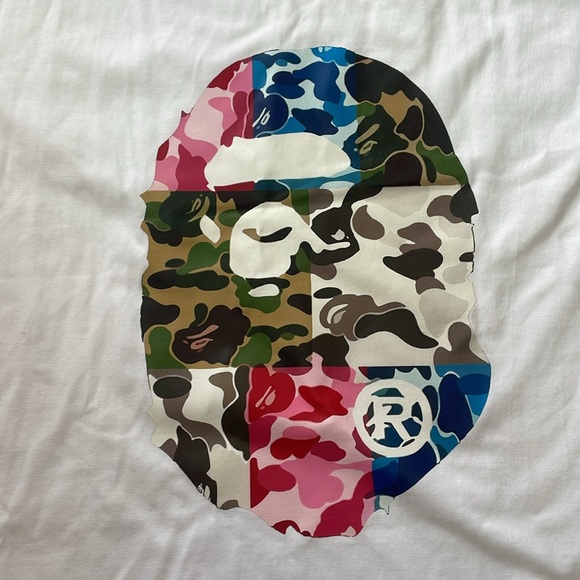 Bape Unisex Multicolor Camouflage Ape Head White T-Shirt - Picture 3 of 7